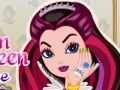 Igra Raven Queen manicure